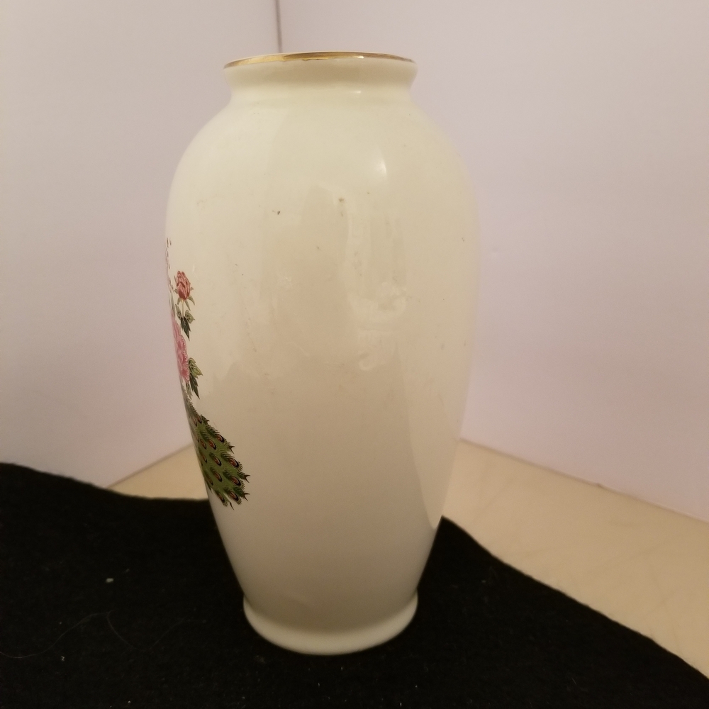 Elegant White Vase with Floral and Peacock Design - Picture 2 of 6